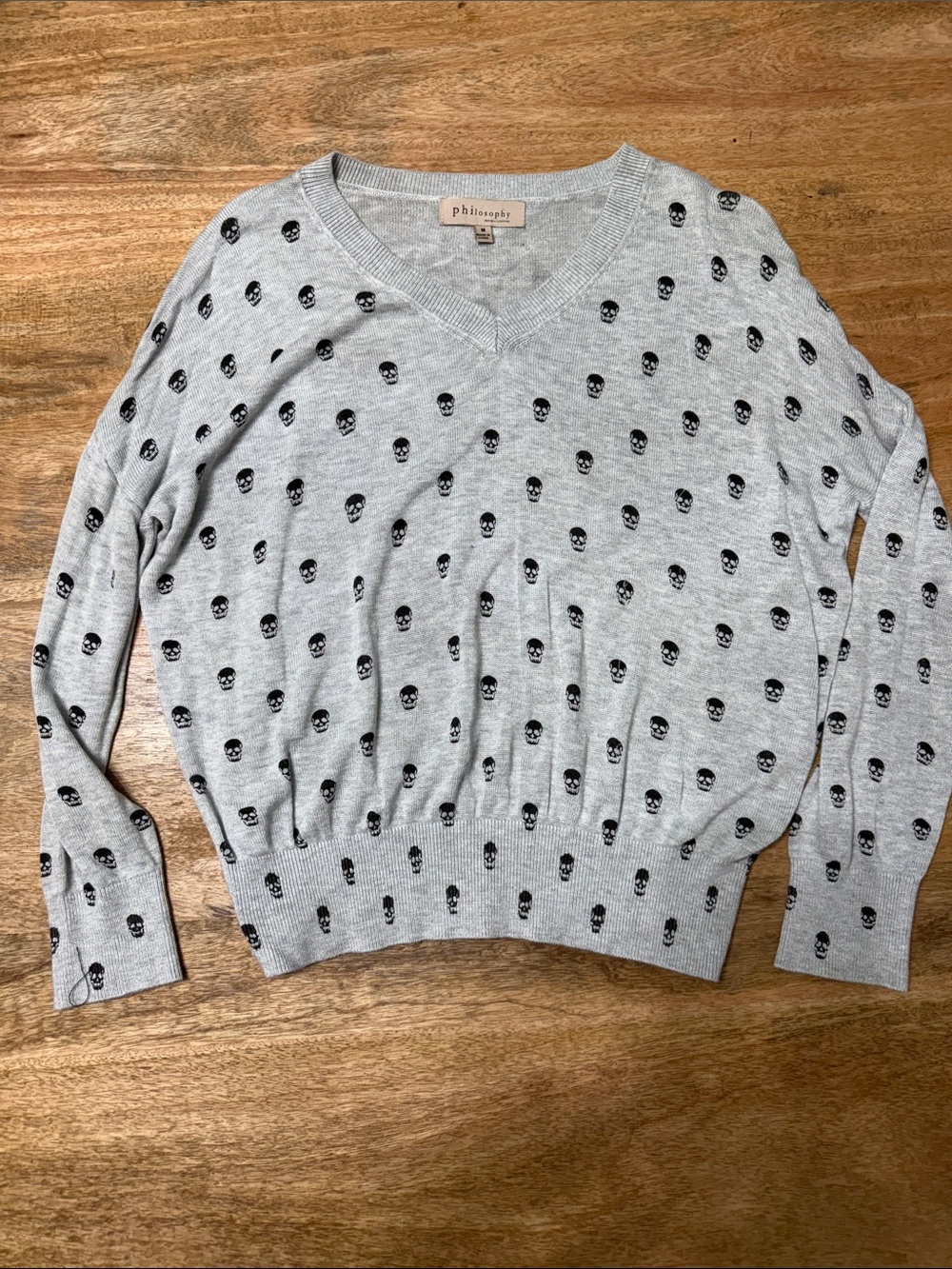 Philosophy Light Gray V‑Neck Sweater with Black Skull Print